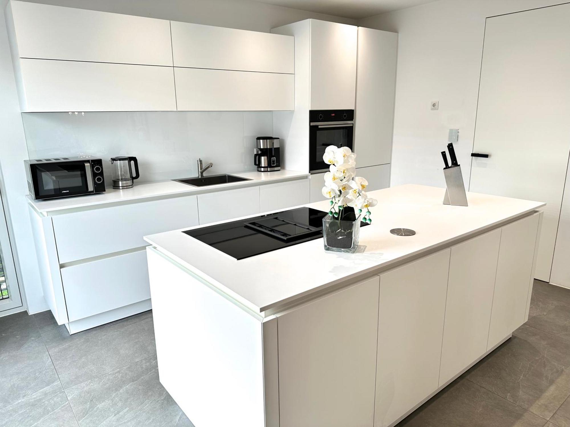 Ferienwohnung Black White Raubling Buitenkant foto