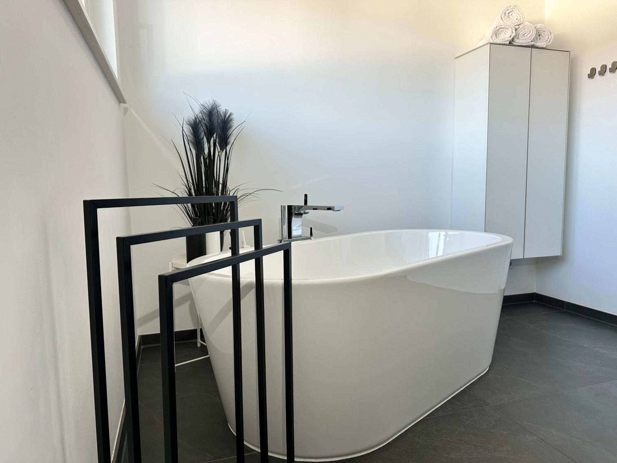 Ferienwohnung Black White Raubling Buitenkant foto